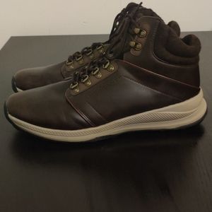 Khombu Men's Leather Memory Foam Lightweight Hiker